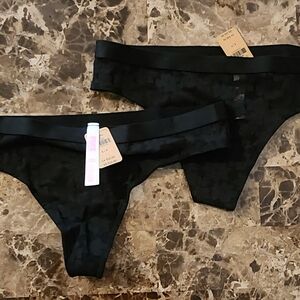 Victoria's Secret Black Lace Thong Set